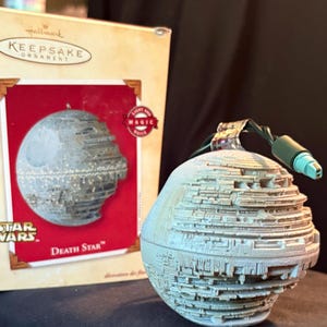 2002 Hallmark Keepsake Star Wars Death Star Ornament